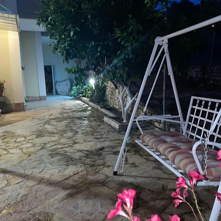 Miranda's & Tatil Evi *