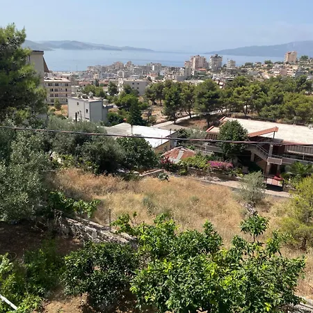 Miranda's & Tatil Evi *